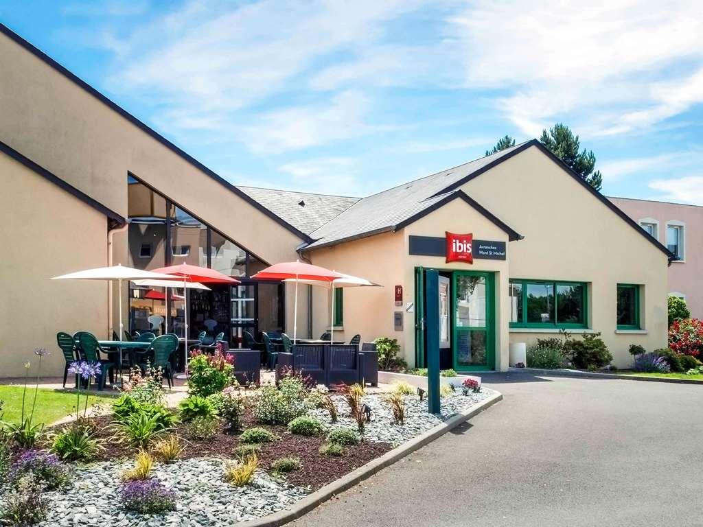 Ibis Avranches Baie Du Mont-Saint-Michel Hotel Exterior foto